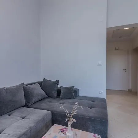 Apartment Ana